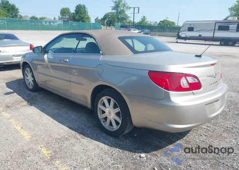2008 Chrysler Sebring Touring z USA, uszkodzony, nr VIN 1C3LC55R98N193888